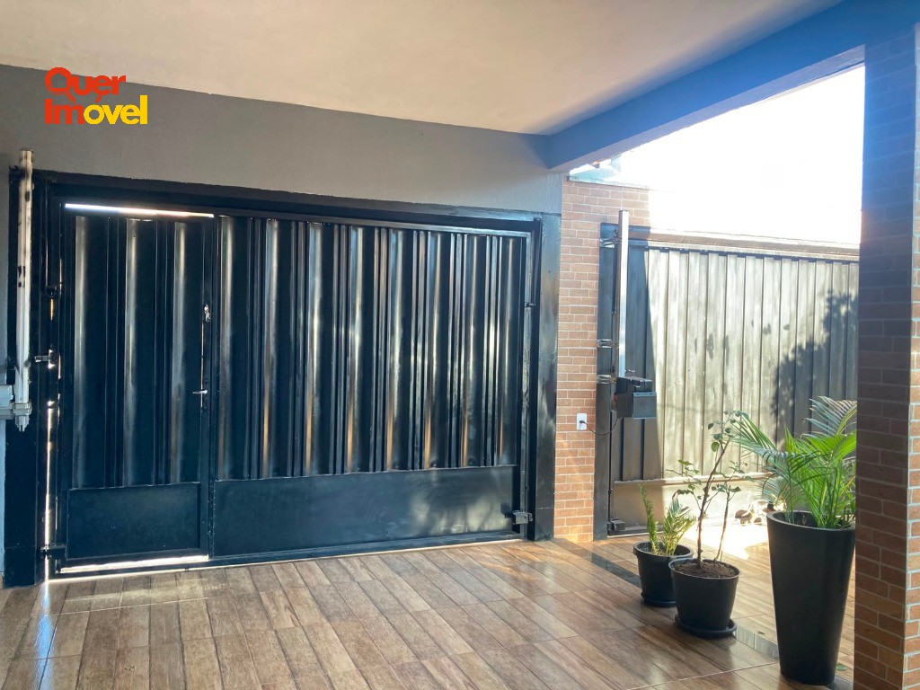 Casa, 3 quartos, 180 m² - Foto 1