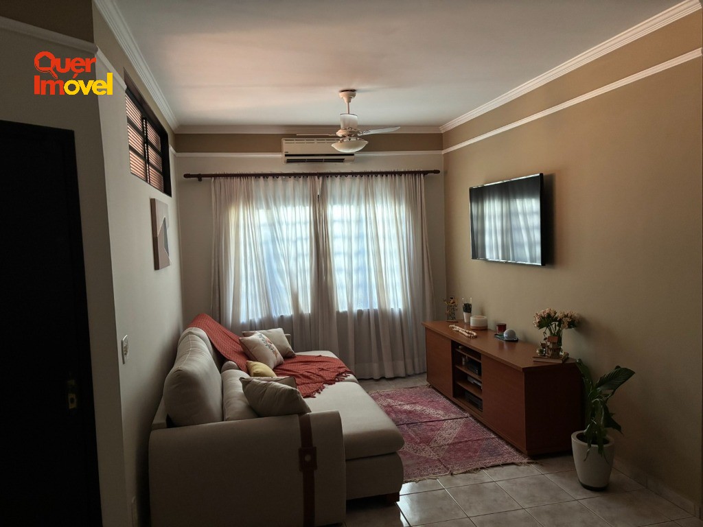 Imperdível oportunidade de casa à venda em Ribeirão Preto-SP, Res. E Com. Palmares! 3 quartos, 1 suíte, 2 salas, 3 banheiros, 4 vagas, 167m². Entre em contato com a Imobiliária Quer Imóvel! - foto 1