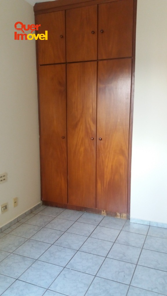 Oportunidade Imperdível: Apartamento à venda no Centro de Ribeirão Preto-SP com 2 quartos, 1 sala, 2 banheiros, 1 vaga de garagem e 66 m². Entre em contato com a Imobiliária Quer Imóvel!