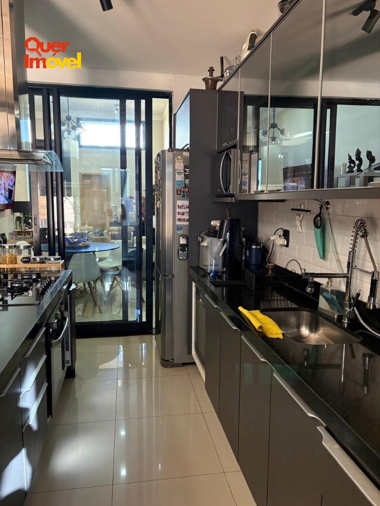 Casa em Condomínio de Luxo em Ribeirão Preto-SP: 3 quartos, 3 suítes, 2 salas, 5 banheiros, 4 vagas. Agende sua visita! Entre em contato com a Imobiliária Quer Imóvel. - foto 5