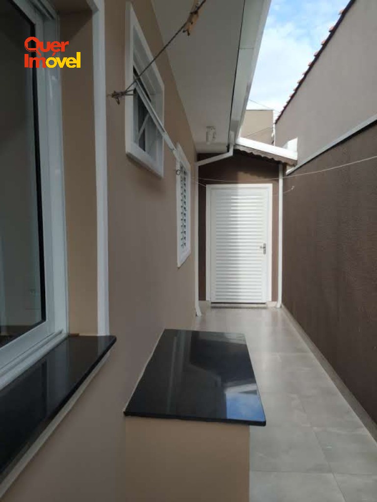 Casa à venda em Ribeirão Preto-SP, Jardim Helena: 2 quartos, 1 suíte, 100m². Entre em contato com a Imobiliária Quer Imóvel.