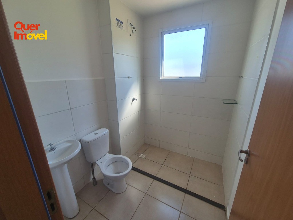 Apartamento à venda em Ribeirão Preto-SP, Jardim Florestan Fernandes: 2 quartos, 1 sala, 1 banheiro, 1 vaga de garagem. 43,00m². Entre em contato com a Imobiliária Quer Imóvel!