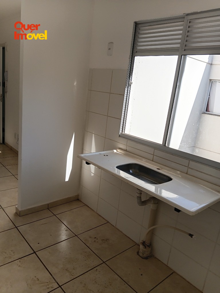 Apartamento à venda na Vila Abranches, Ribeirão Preto-SP, 2 quartos, 1 banheiro e vaga de garagem. Entre em contato com a Imobiliária Quer Imóvel! - foto 8