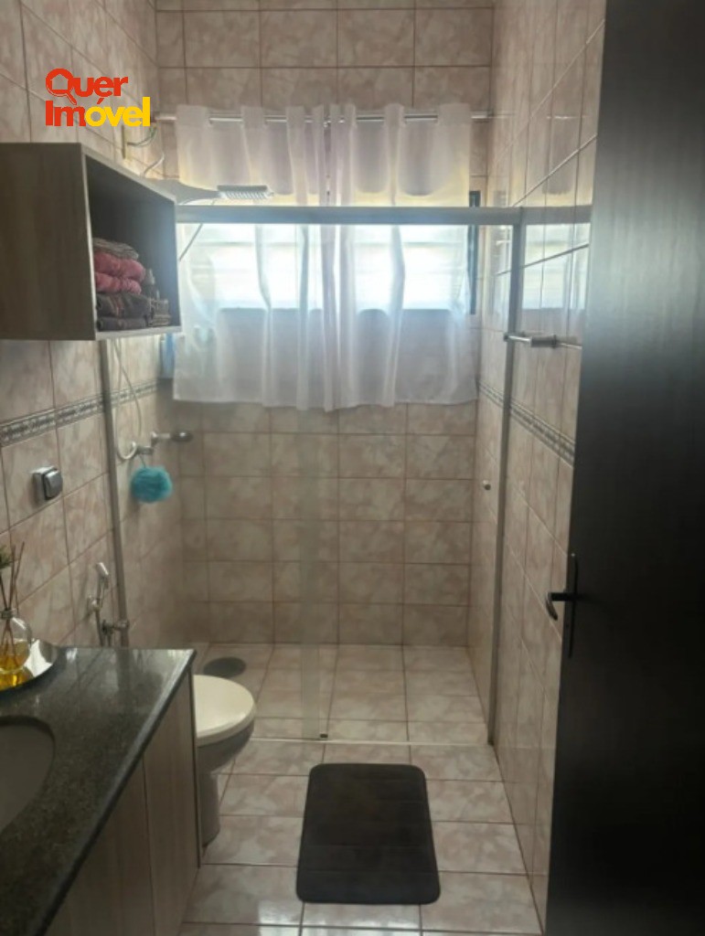 Imperdível oportunidade de casa à venda em Ribeirão Preto-SP, Res. E Com. Palmares! 3 quartos, 1 suíte, 2 salas, 3 banheiros, 4 vagas, 167m². Entre em contato com a Imobiliária Quer Imóvel! - foto 14