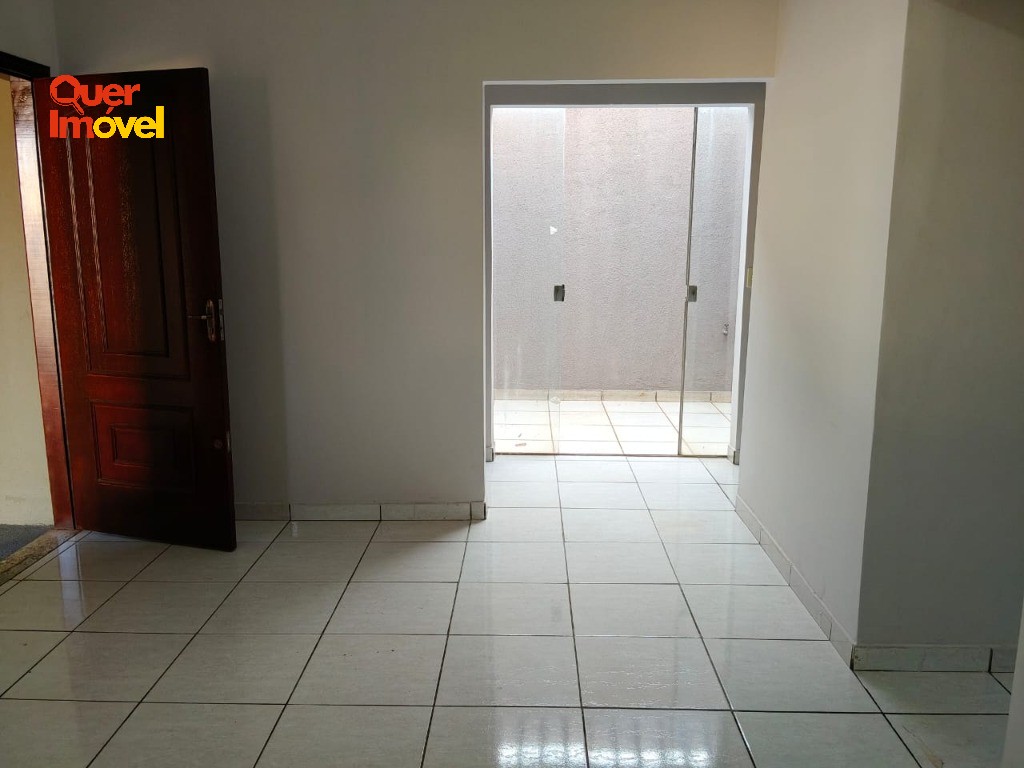 Imperdível oportunidade: Casa em condomínio à venda em Ribeirão Preto-SP, bairro Ipiranga. 2 quartos, 1 suíte, 1 sala, 2 banheiros, 2 vagas. 68m². Entre em contato com a Imobiliária Quer Imóvel! - foto 3