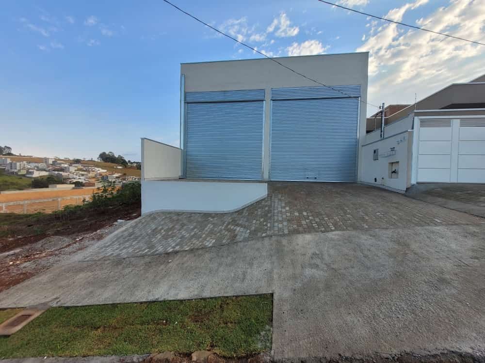 Galpão no parque real, pouso alegre-mg