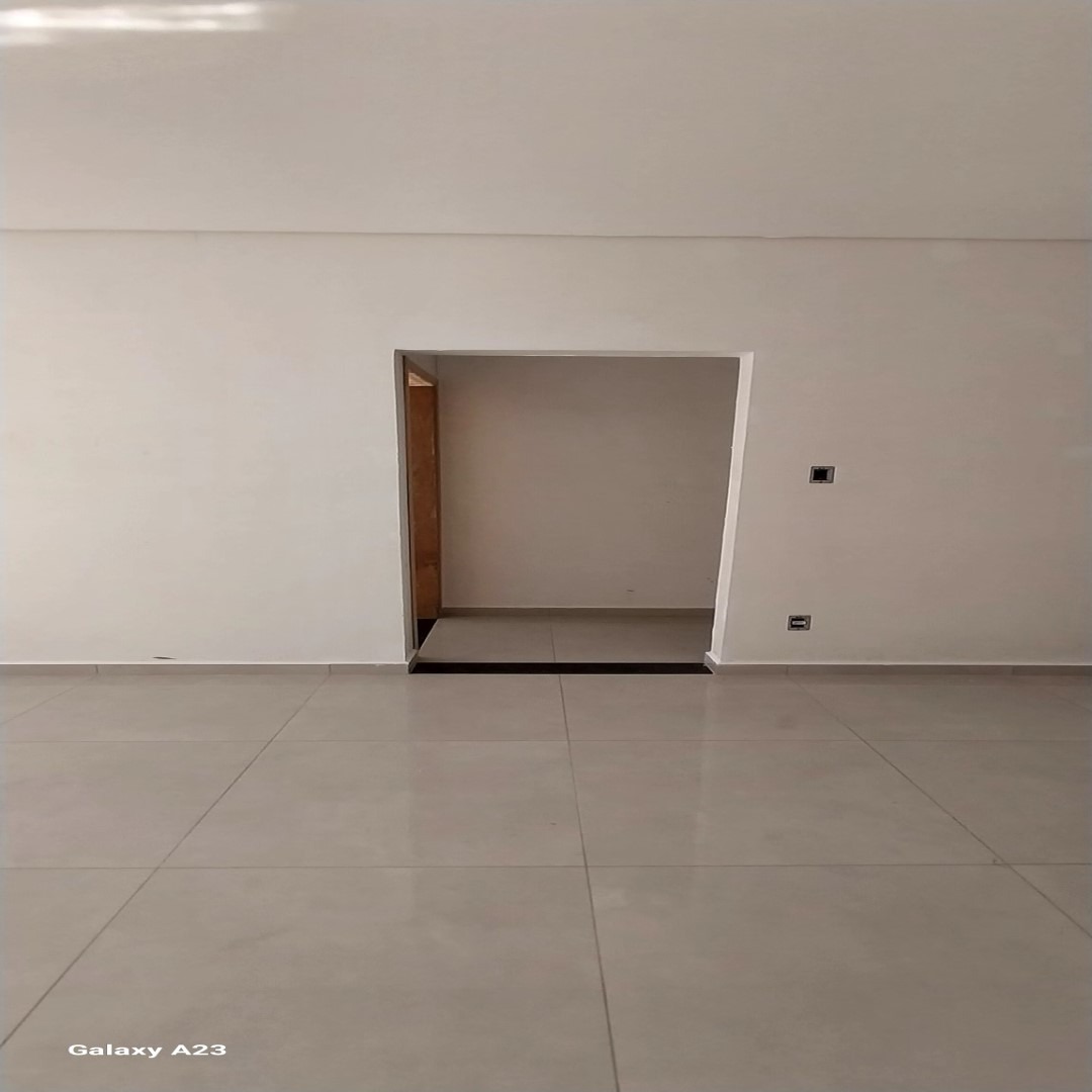 Casa recém construída no parque real, com 125,00 m² de área,