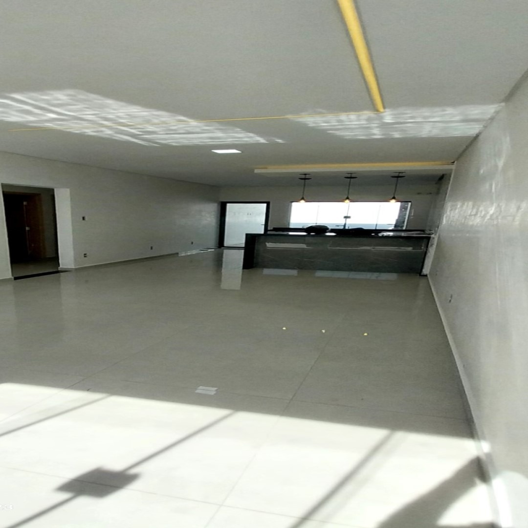 Casa recém construída no parque real, com 125,00 m² de área,