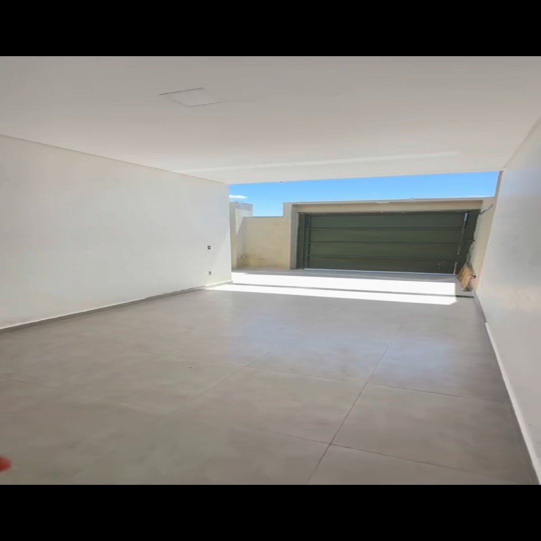 Casa recém construída no parque real, com 125,00 m² de área,