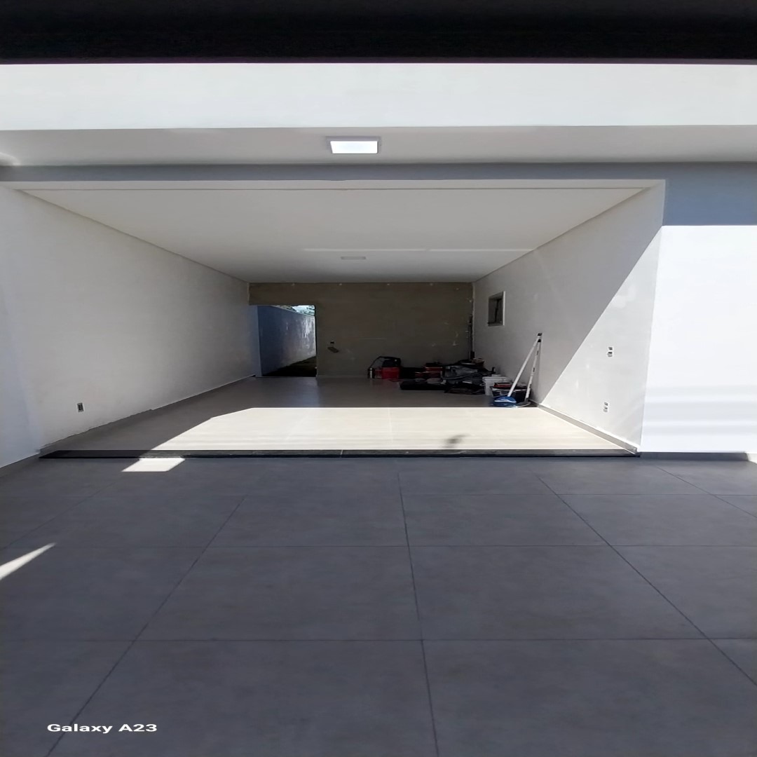 Casa recém construída no parque real, com 125,00 m² de área,