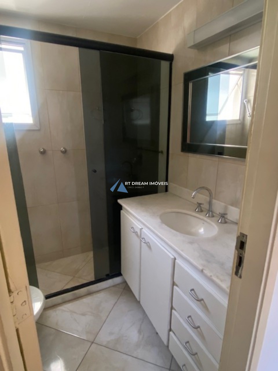 Apartamento para alugar com 3 quartos, 107m² - Foto 19