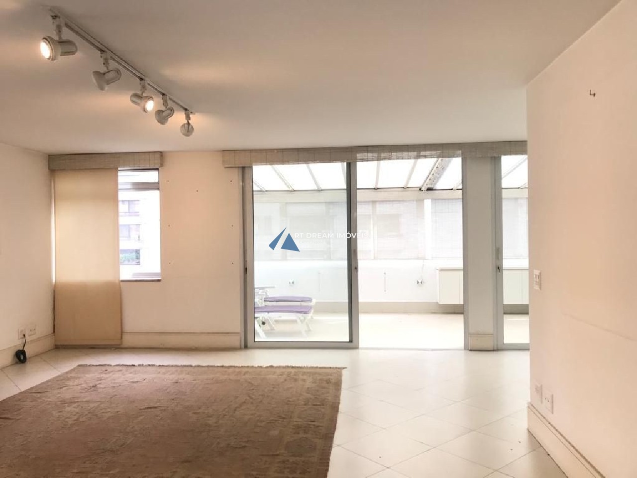 Cobertura, 1 quarto, 240 m² - Foto 2