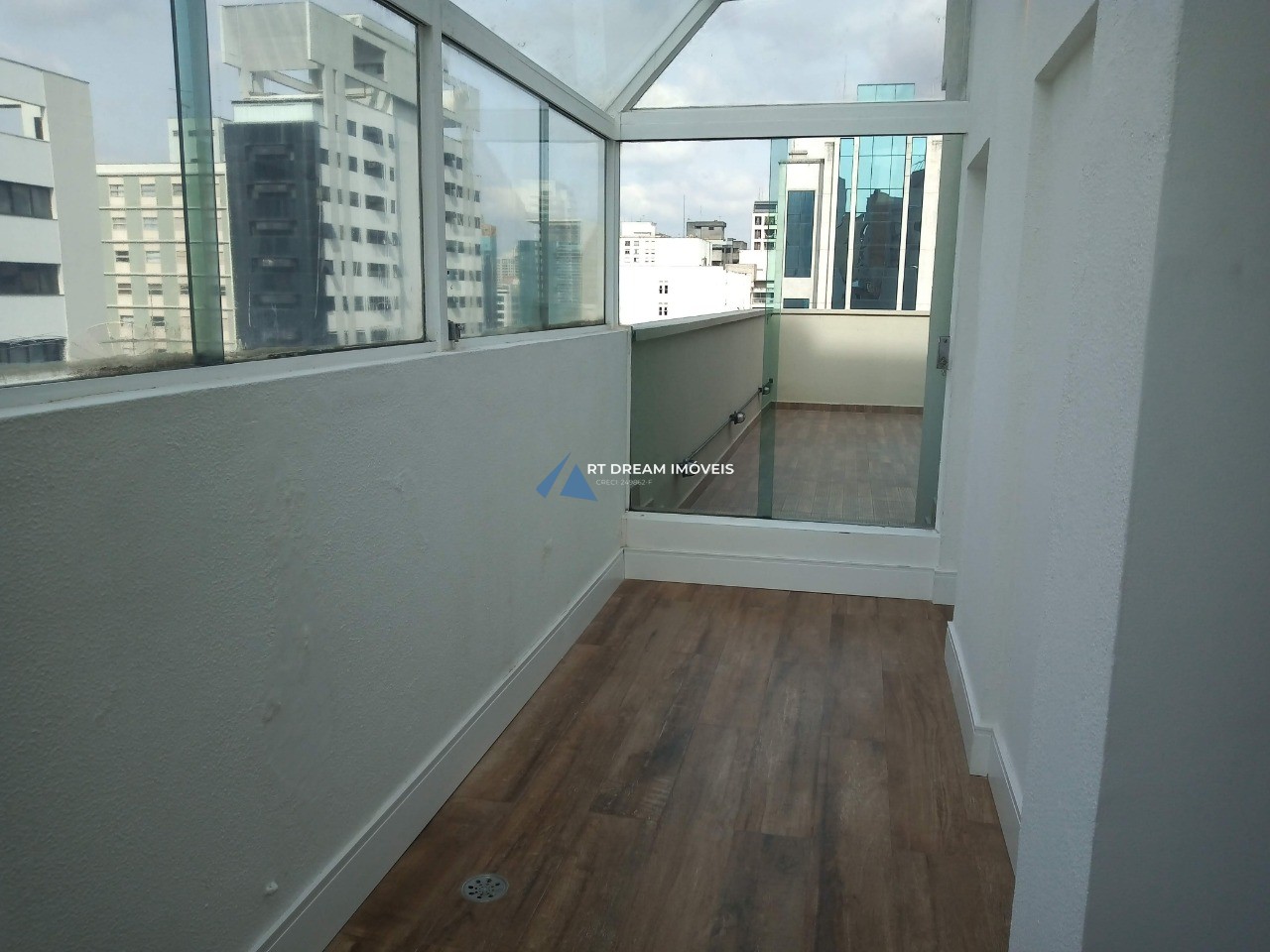 Cobertura à venda com 3 quartos, 230m² - Foto 26