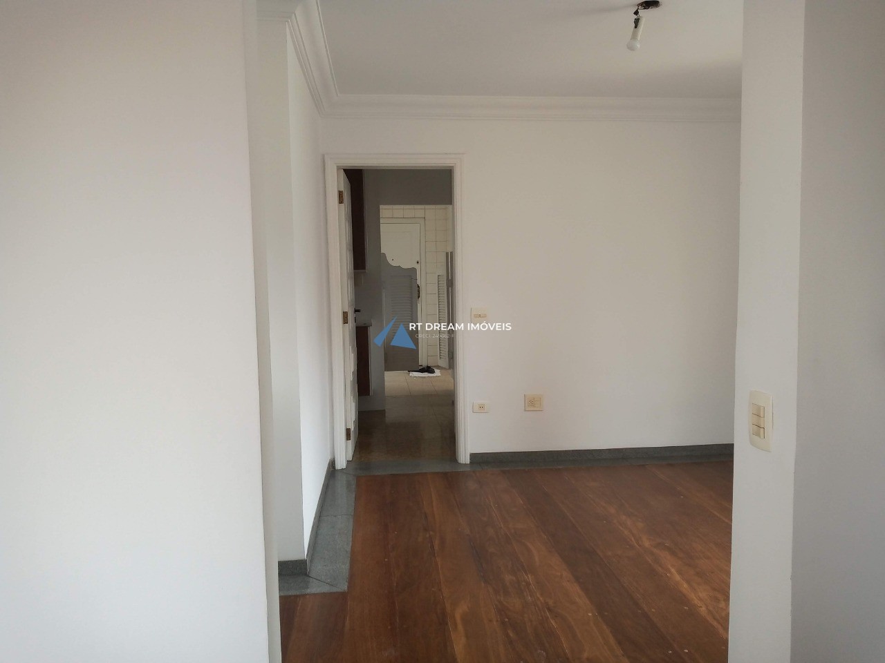 Cobertura à venda com 3 quartos, 230m² - Foto 10