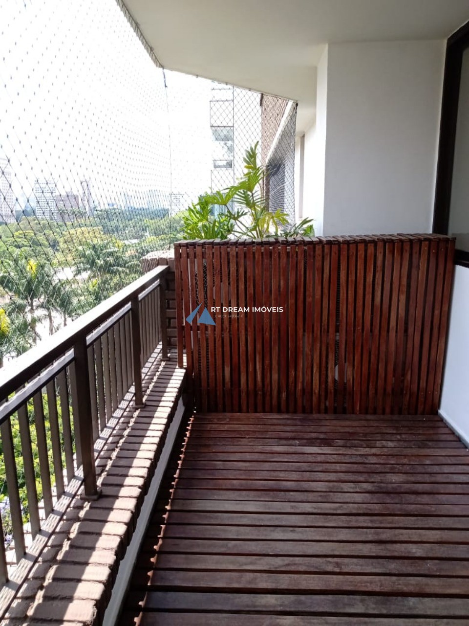 Apartamento para alugar com 4 quartos, 250m² - Foto 6