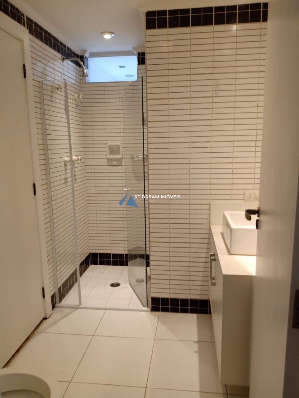 Apartamento para alugar com 4 quartos, 250m² - Foto 15