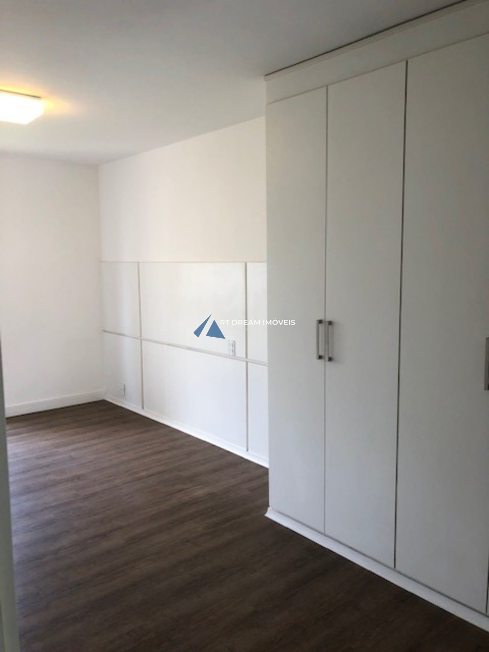 Apartamento para alugar com 4 quartos, 250m² - Foto 10