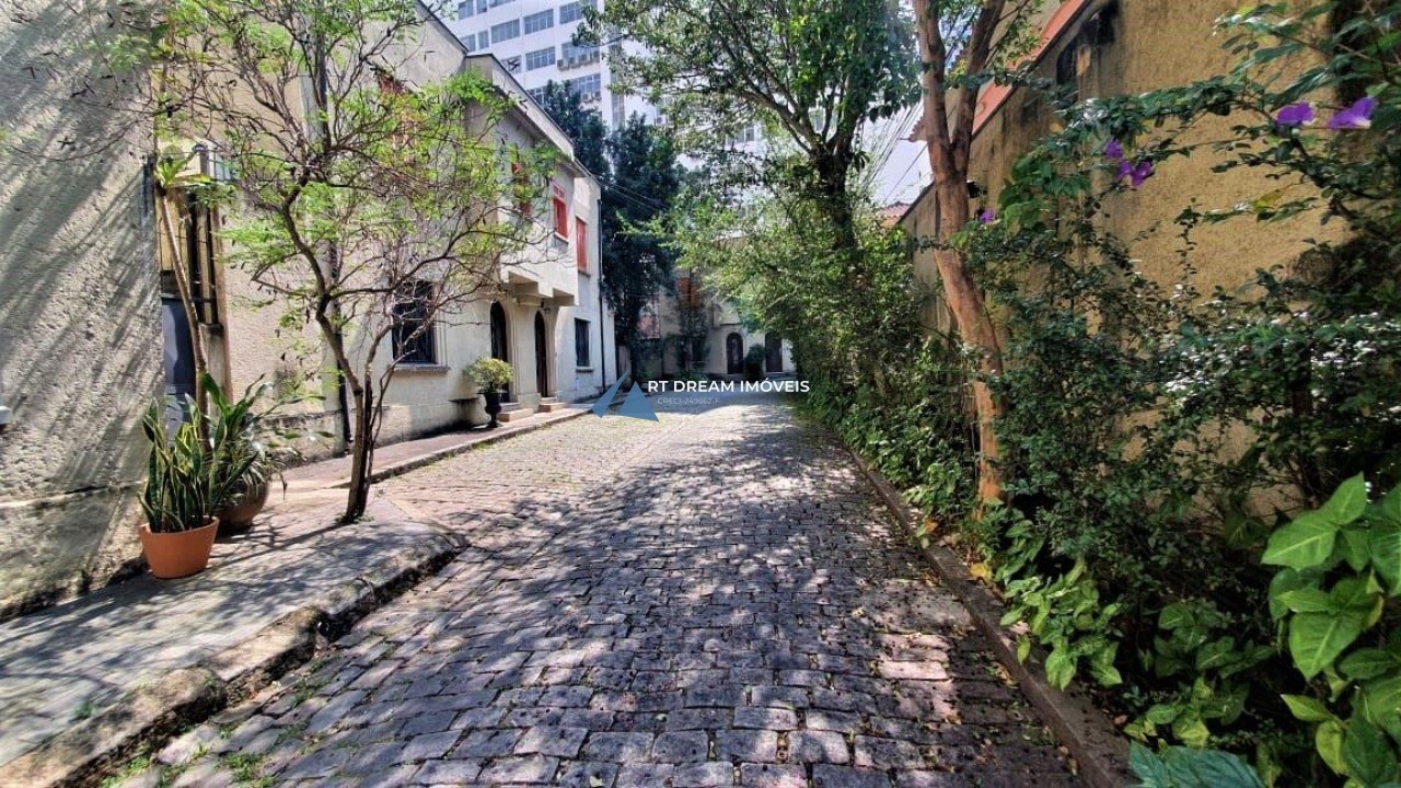 Prédio Inteiro para alugar com 2 quartos, 57m² - Foto 1