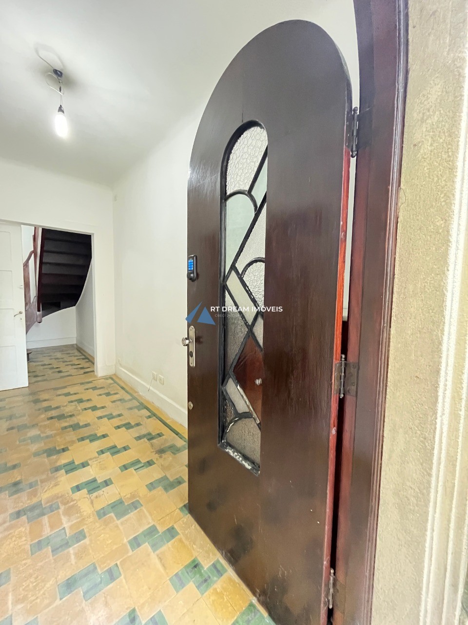Prédio Inteiro para alugar com 2 quartos, 57m² - Foto 7