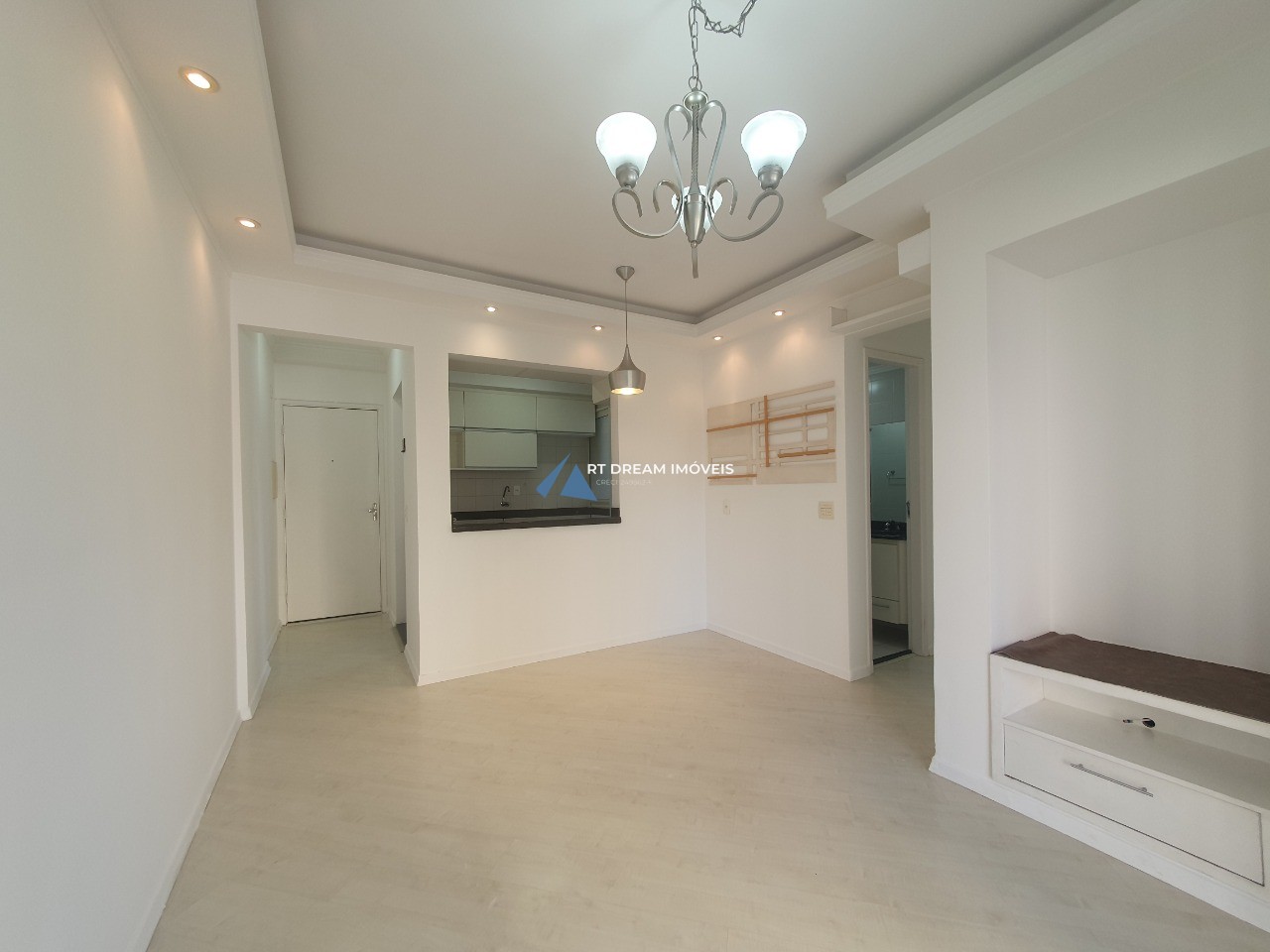 Apartamento para alugar com 2 quartos, 61m² - Foto 4
