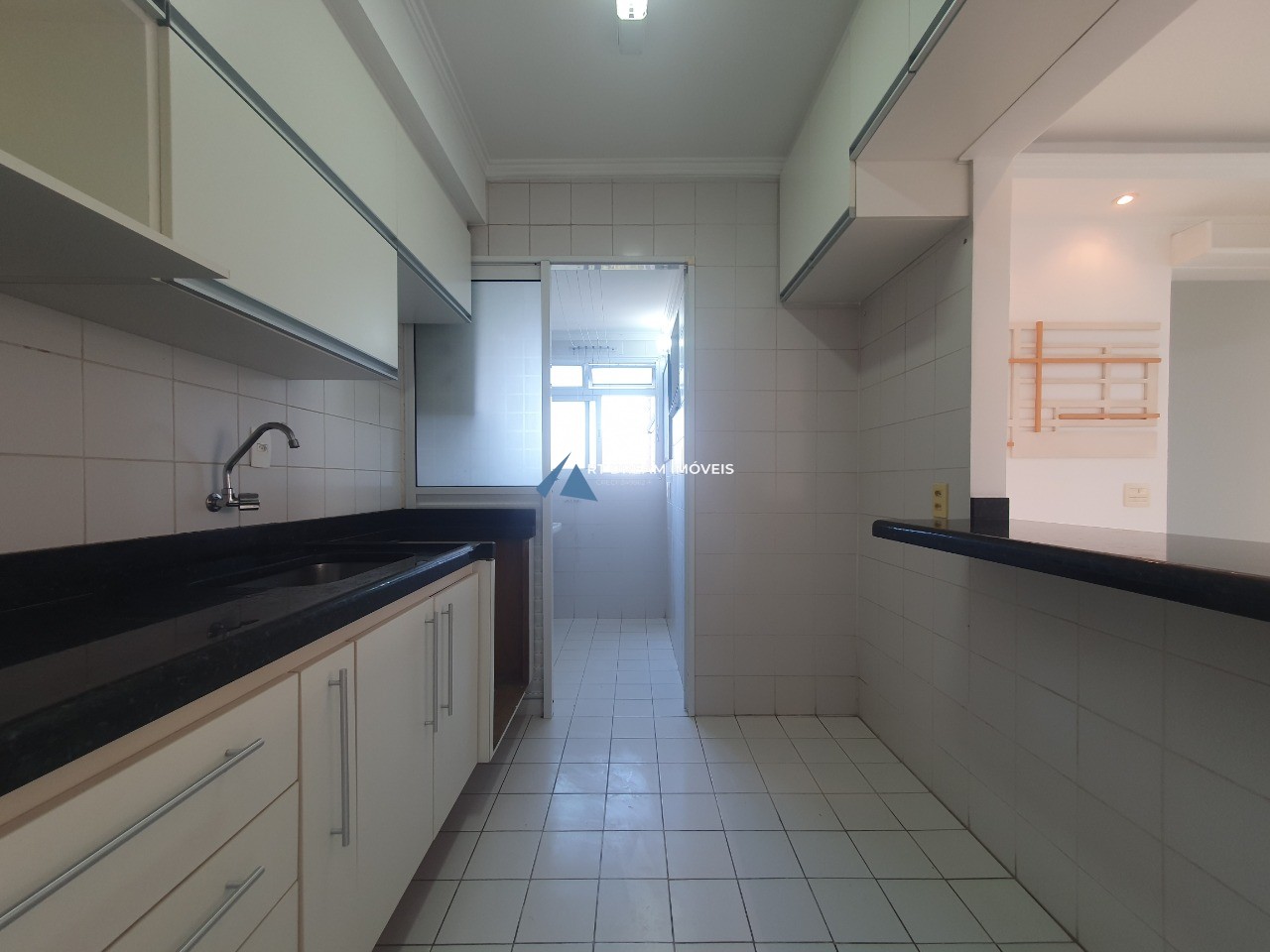 Apartamento para alugar com 2 quartos, 61m² - Foto 13