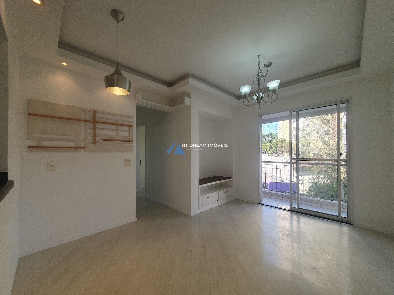 Apartamento para alugar com 2 quartos, 61m² - Foto 1