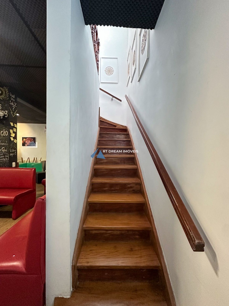 Prédio Inteiro à venda, 180m² - Foto 2