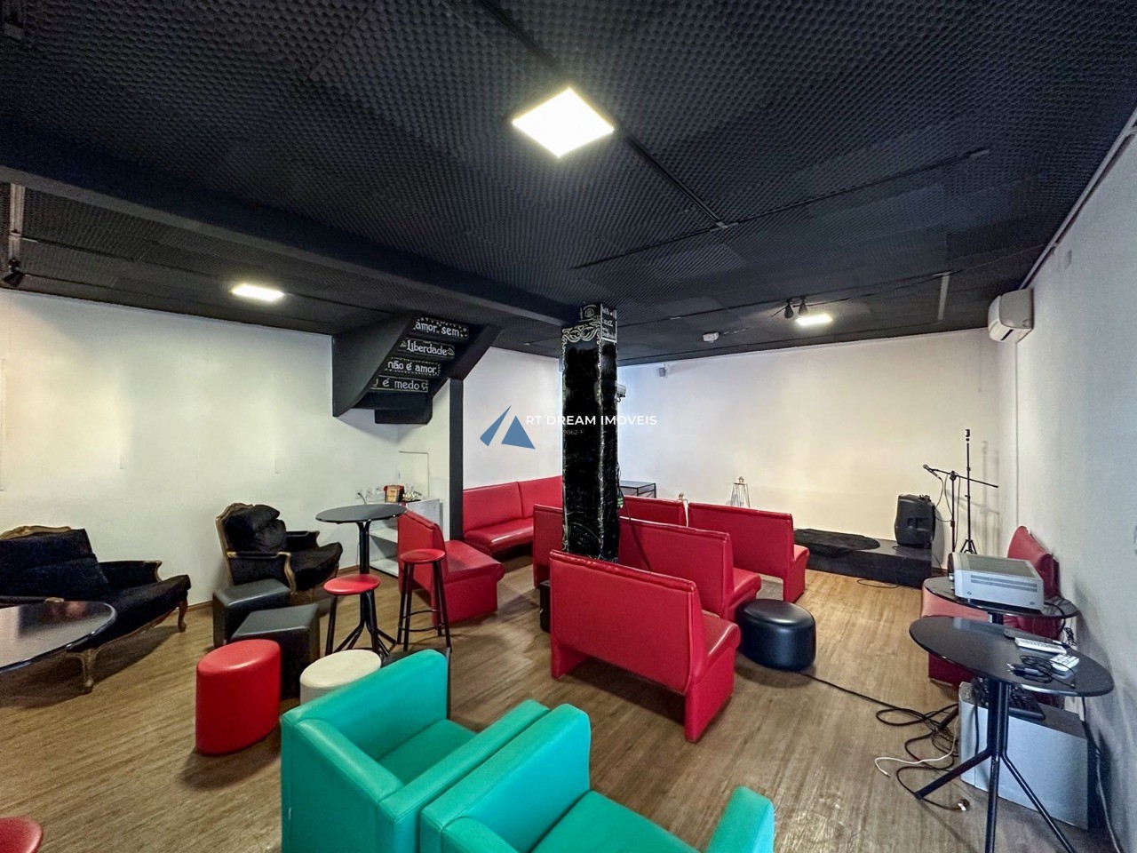 Prédio Inteiro à venda, 180m² - Foto 11