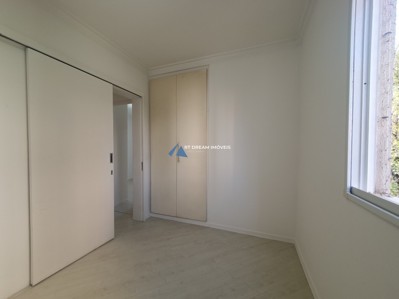Apartamento para alugar com 2 quartos, 61m² - Foto 7