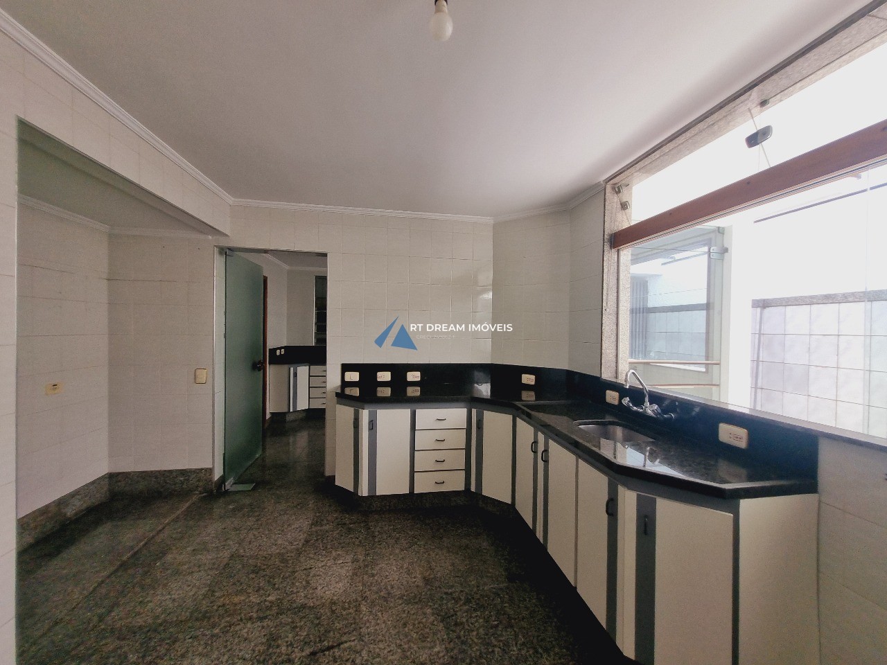 Casa à venda com 4 quartos, 792m² - Foto 15
