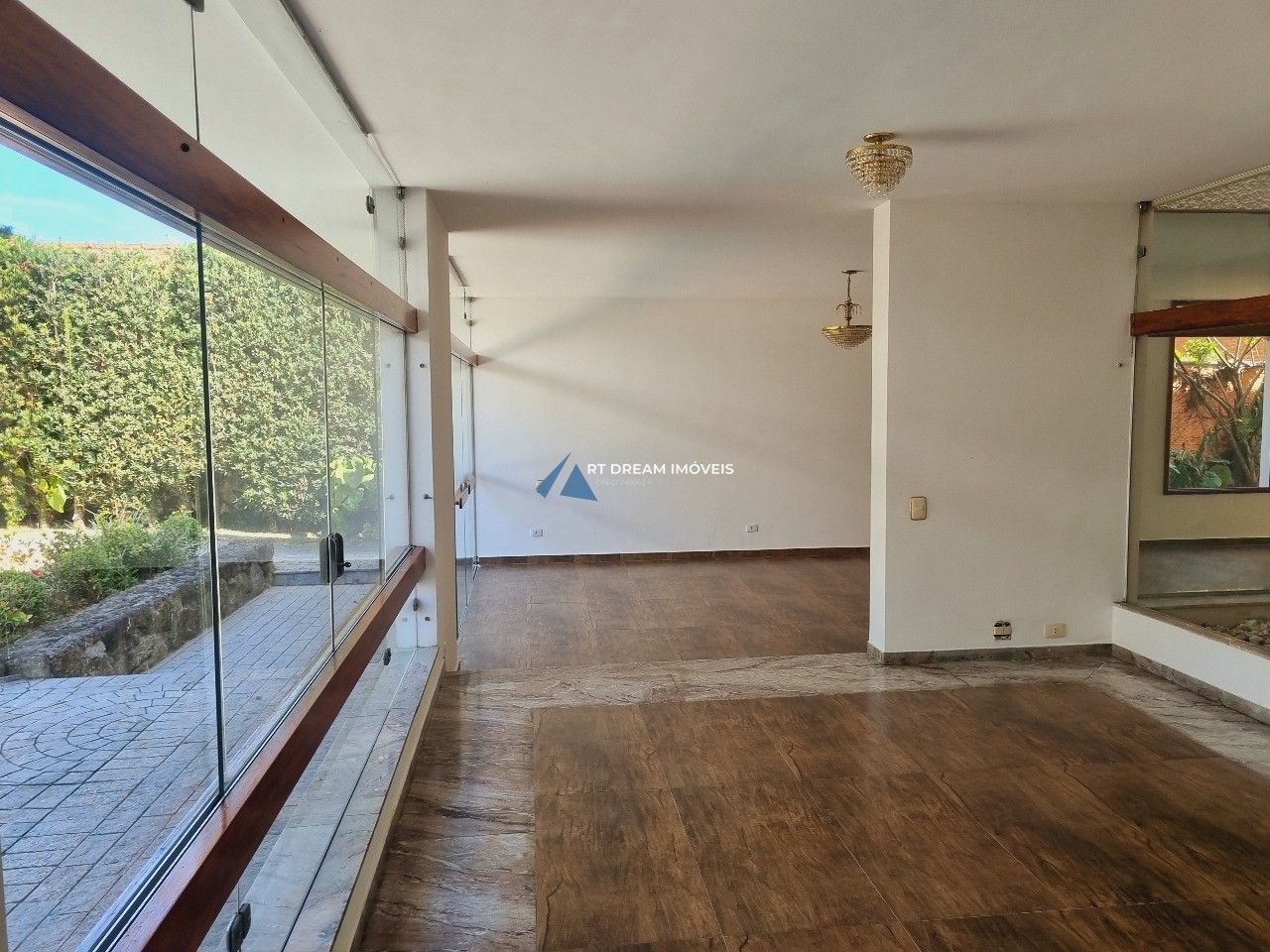 Casa à venda com 4 quartos, 792m² - Foto 8