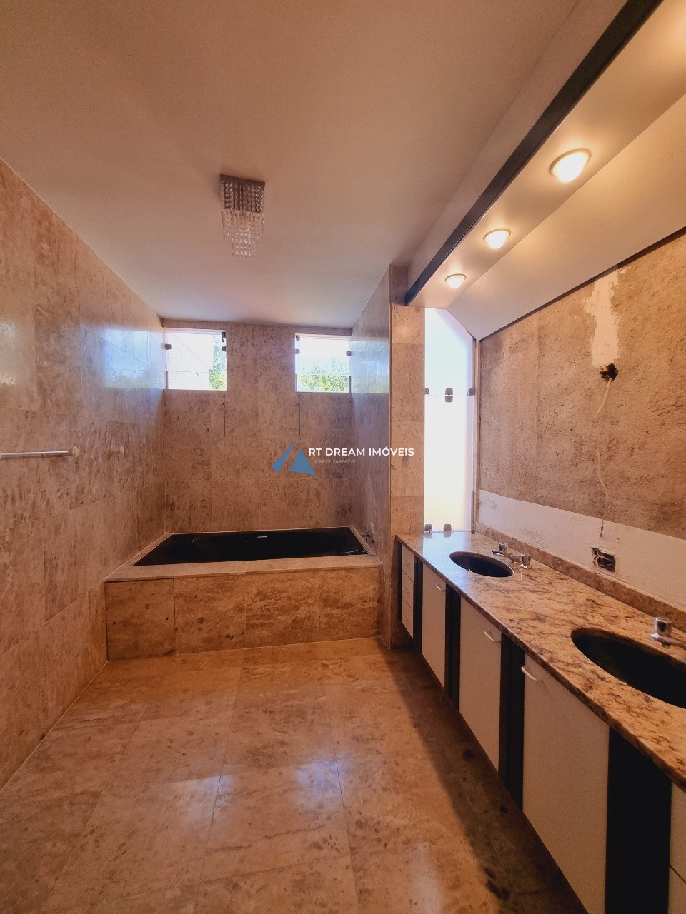 Casa à venda com 4 quartos, 792m² - Foto 26