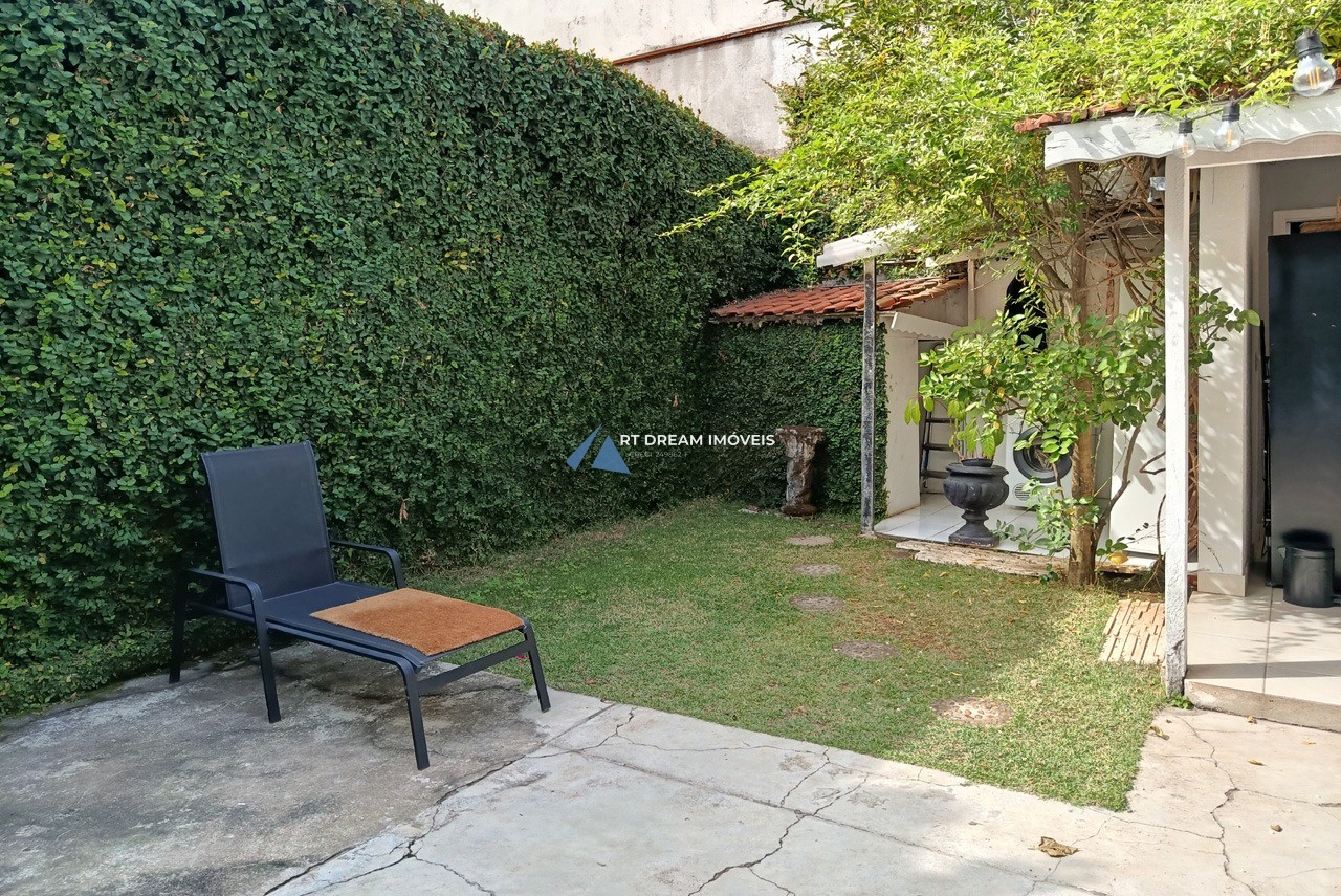 Casa para alugar com 3 quartos, 200m² - Foto 18