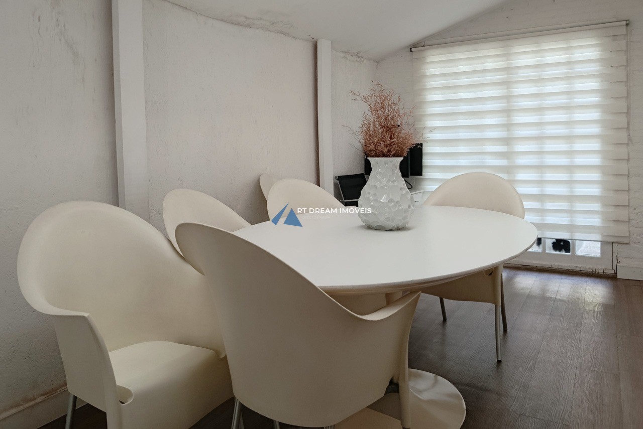 Casa para alugar com 3 quartos, 200m² - Foto 5