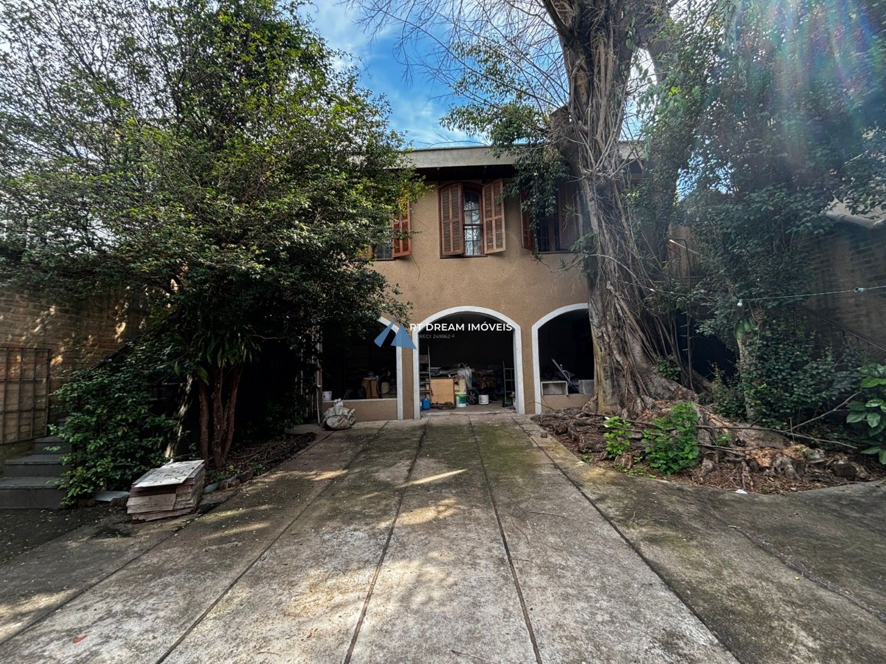 Prédio Inteiro à venda e aluguel com 4 quartos, 380m² - Foto 1