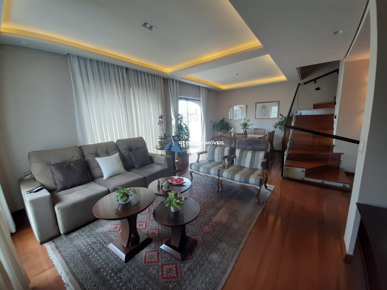 Cobertura, 3 quartos, 275 m² - Foto 4