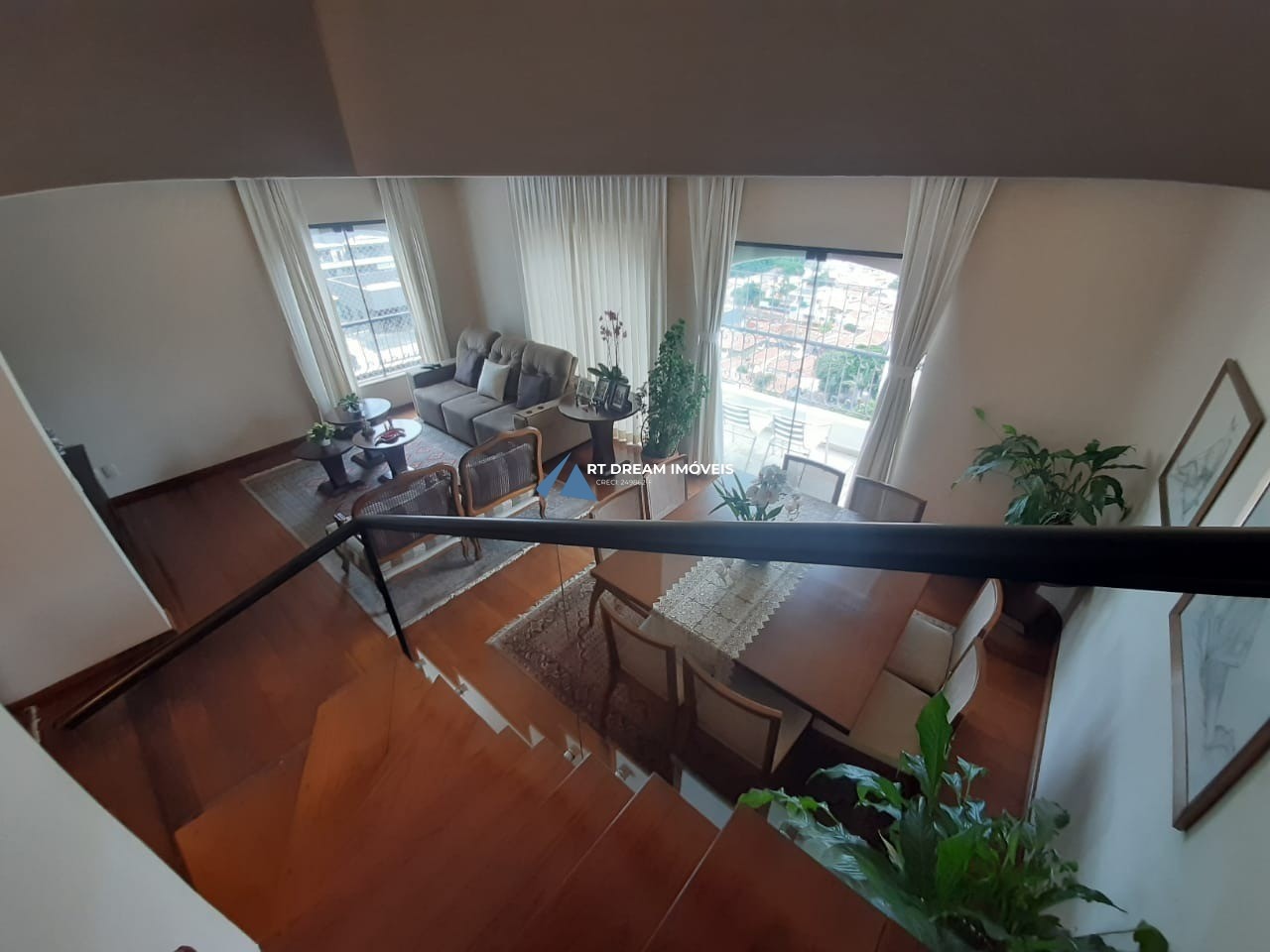 Cobertura, 3 quartos, 275 m² - Foto 1