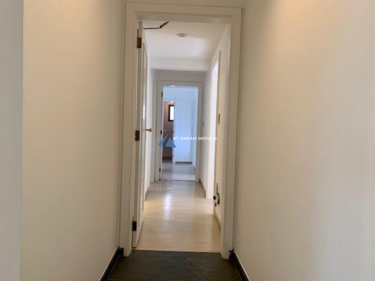 Apartamento, 4 quartos, 234 m² - Foto 13