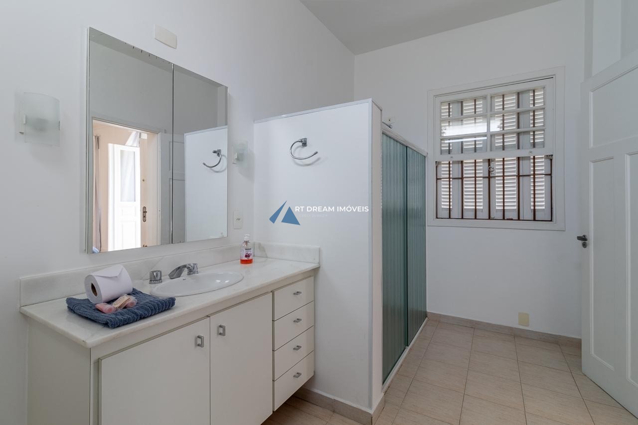 Casa, 3 quartos, 300 m² - Foto 13