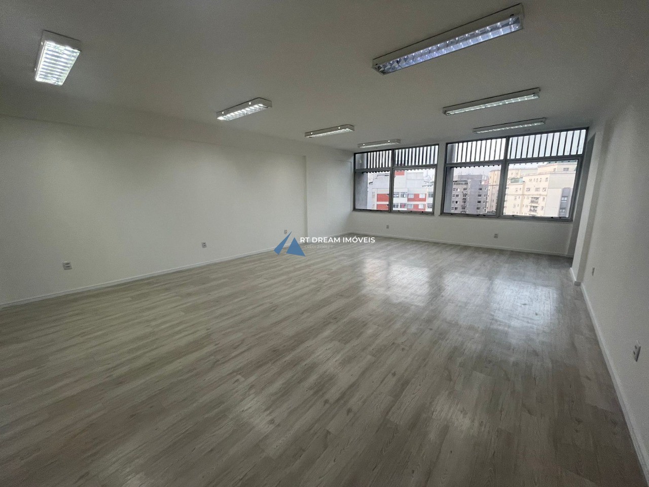 Sala-Conjunto, 555 m² - Foto 9