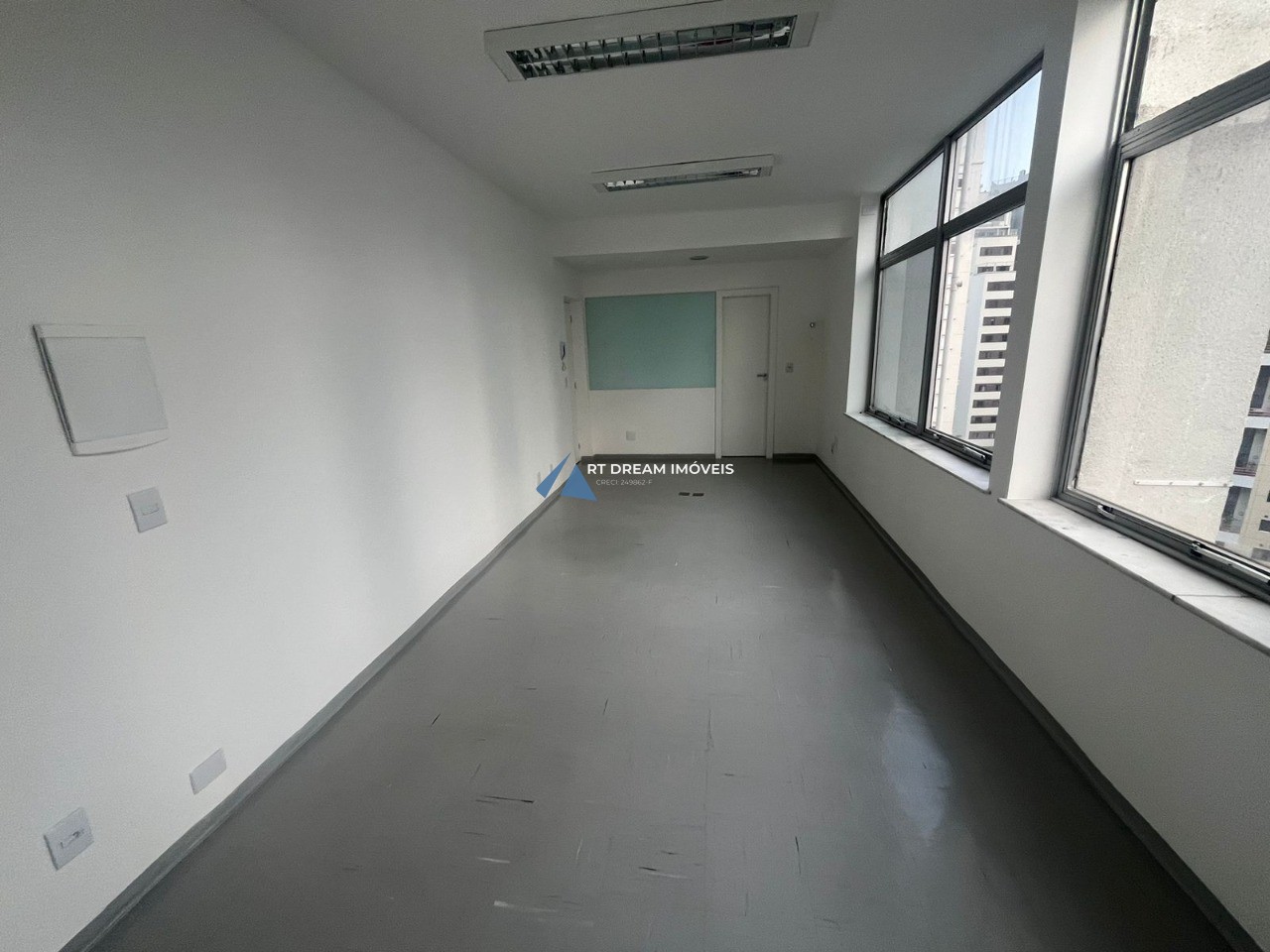 Sala-Conjunto, 555 m² - Foto 13