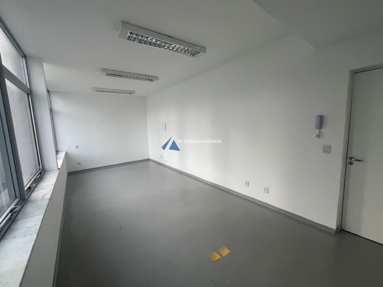 Sala-Conjunto, 555 m² - Foto 17