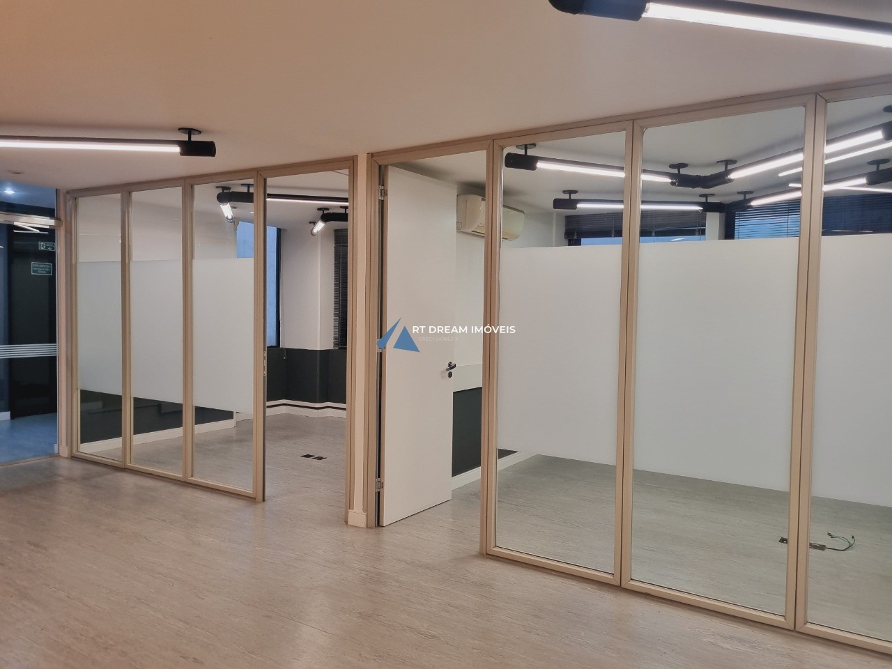 Sala-Conjunto, 286 m² - Foto 2
