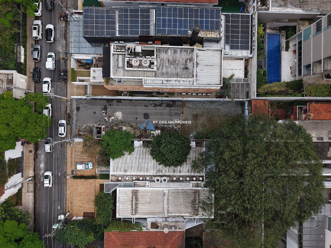 Loteamento e Condomínio, 400 m² - Foto 1