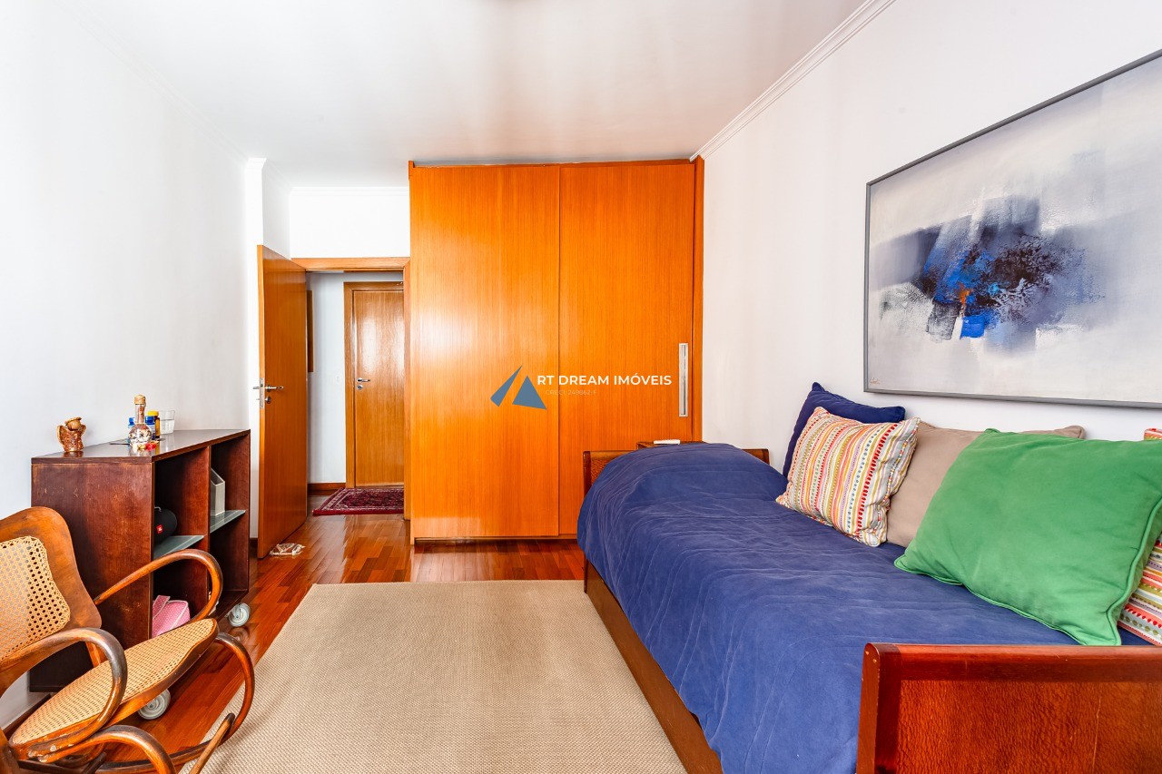 Apartamento, 3 quartos, 230 m² - Foto 12