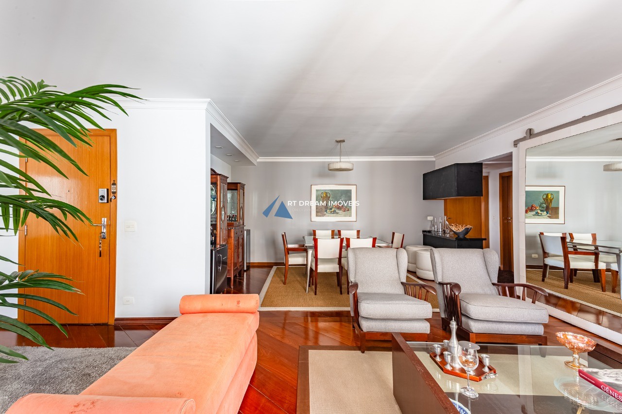 Apartamento, 3 quartos, 230 m² - Foto 1