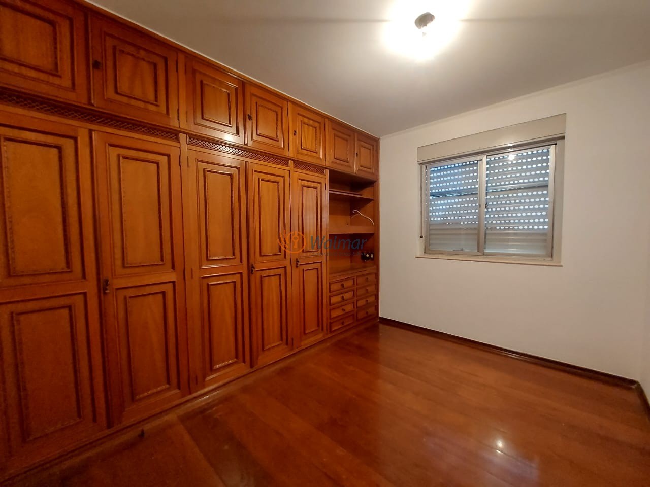 Imperdível! Apartamento à venda no Cambuí em Campinas-SP, 3 quartos, 1 suíte, 2 salas, 4 banheiros, 2 vagas, 144,16 m².
