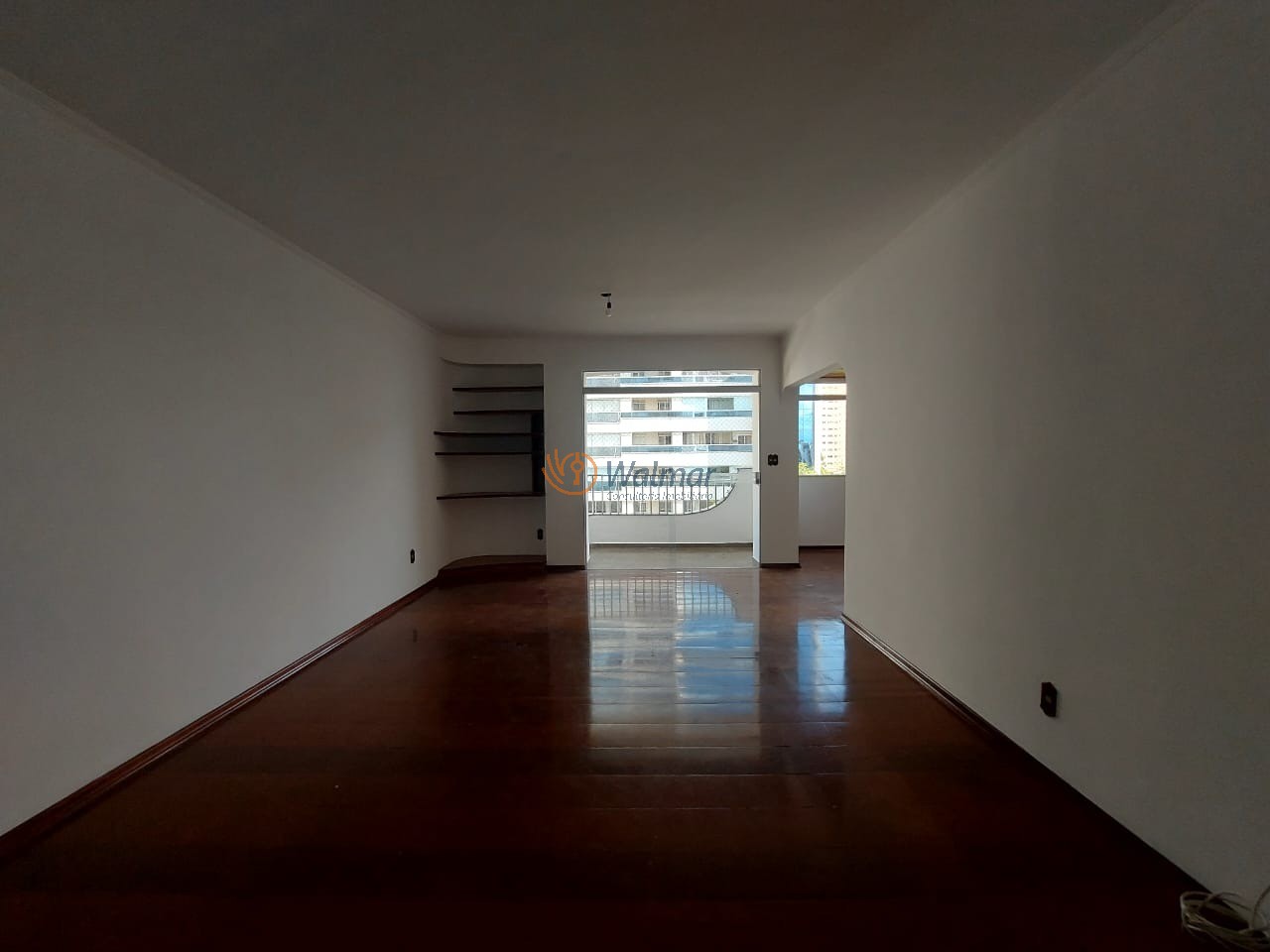Imperdível! Apartamento à venda no Cambuí em Campinas-SP, 3 quartos, 1 suíte, 2 salas, 4 banheiros, 2 vagas, 144,16 m².