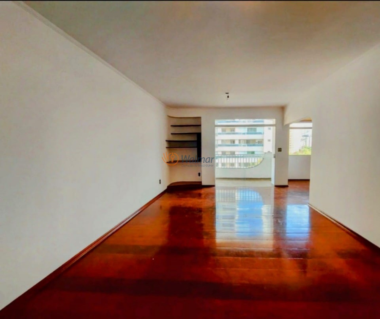 Imperdível! Apartamento à venda no Cambuí em Campinas-SP, 3 quartos, 1 suíte, 2 salas, 4 banheiros, 2 vagas, 144,16 m².