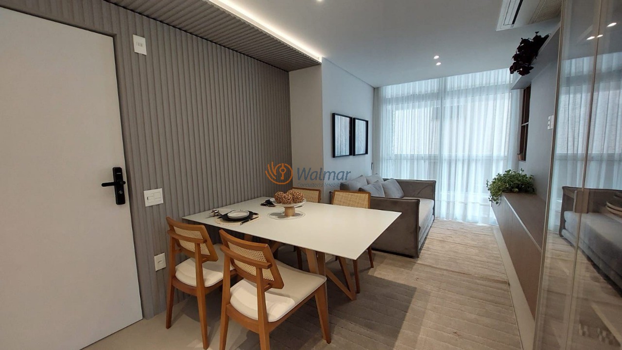 Apartamento à venda no Cambuí, Campinas-SP: 1 quarto, 2 salas, 1 banheiro, 1 vaga de garagem, 39,98 m² de área.